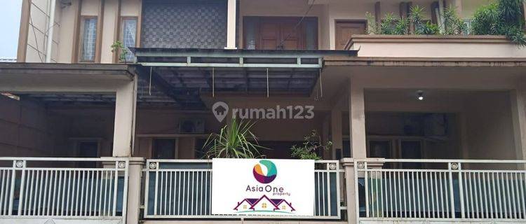 Disewakan Rumah 2lt Di pondok pekayon Indah 1