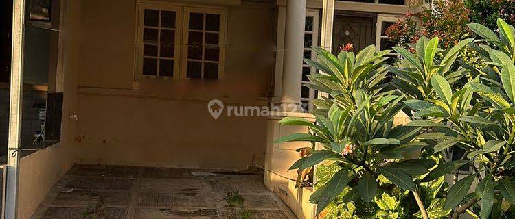 Jual Rumah Asri Graha Raya Bintaro Siap Huni 1