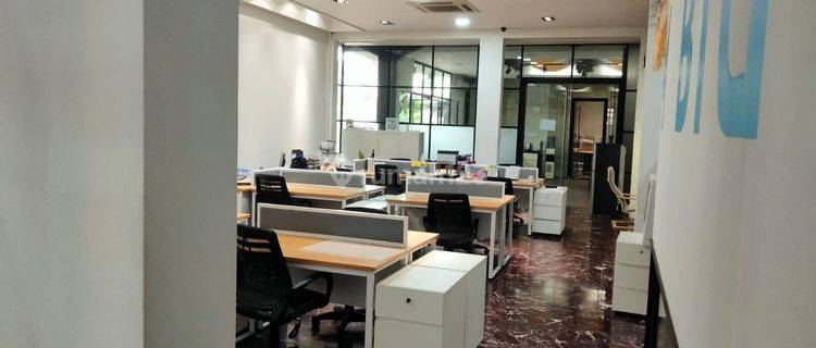 Disewakan Kantor di Cilandak, Kemang, Jakarta Selatan 1