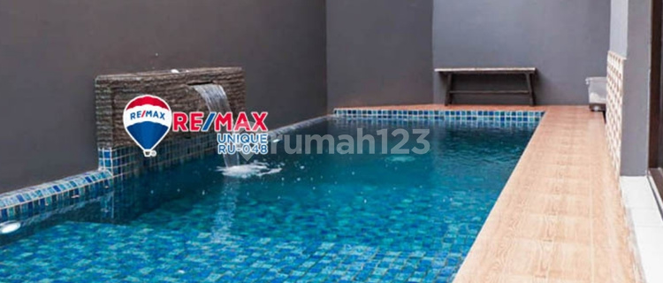 Rumah Siap Huni 3 Lantai ada Kolam Renang Strategis Kemang Jaksel 1
