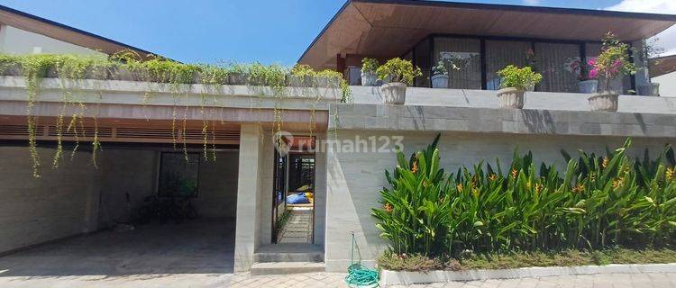 Newly Built Luxury Villa With Views Of Sunrise Beach 1