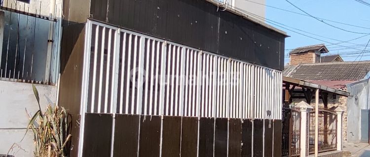 Nice 2-Story House In Taman Cibaduyut Indah 1 1