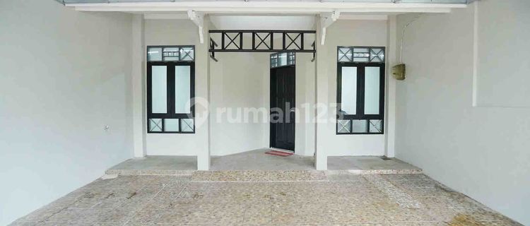 Graha Raya Anggrek Loka 1