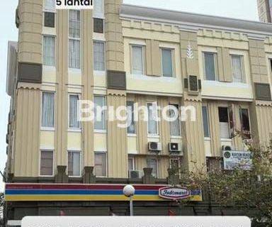 RUKO GANDENG 3 BOUTIQUE OFFICE KEMAYORAN - JAKARTA PUSAT LT 279 LB 890 1