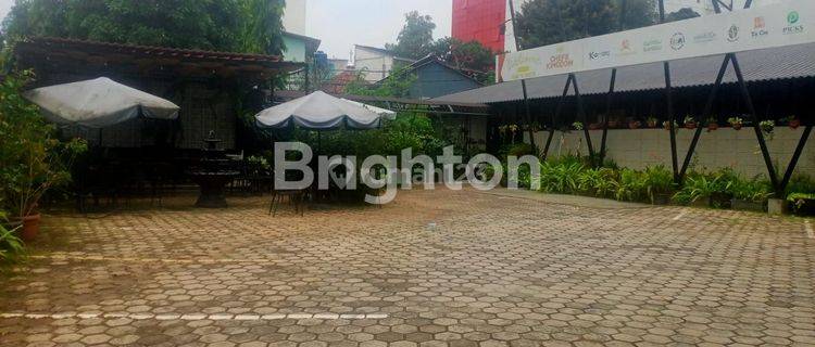 Tanah Strategis 904m² Bekas Foodcourt di Jalan Raya Pagedangan 1