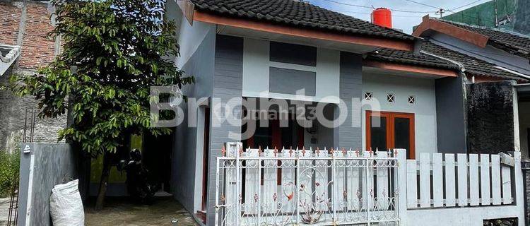 RUMAH MURAH, CANTIK BARAT KAMPUS UKDW SEDAYU, SELANGKAH DARI JALAN RAYA JOGJA-WATES 1