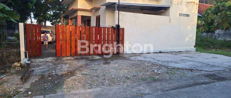Rumah Cantik Luas, Strategis, Selatan UMY 1