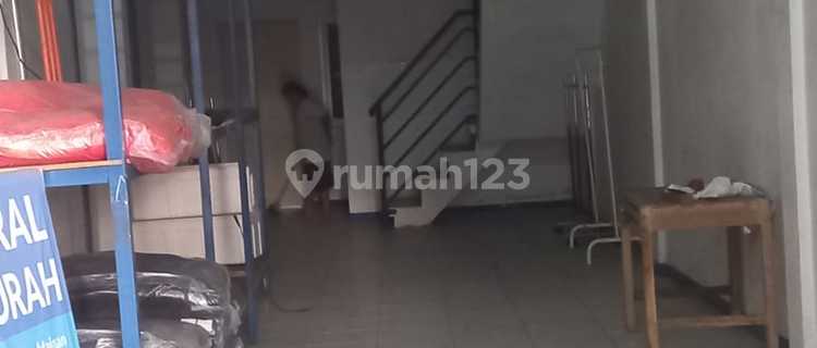 Ruko 2 Lantai Siap Pakai Di Pedurungan. Lokasi Strategis Selalu Ramai 1