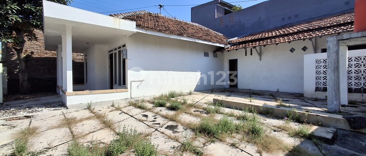 Rumah Siap Pakai Di Ngaliyan. Luas & Siap Pakai 1