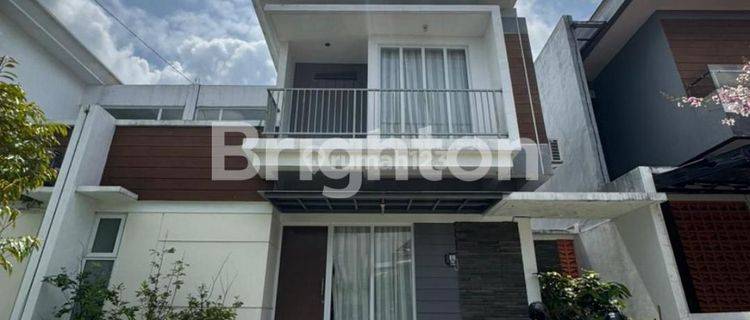 RUMAH 2 LANTAI SIAP PAKAI DI BSB VILLAGE. SUDAH FURNISHED TINGGAL MASUK 1