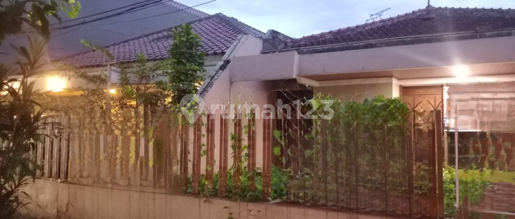 Rumah Sewa Lt 220 Lb 200 Di Batu Tulis 1