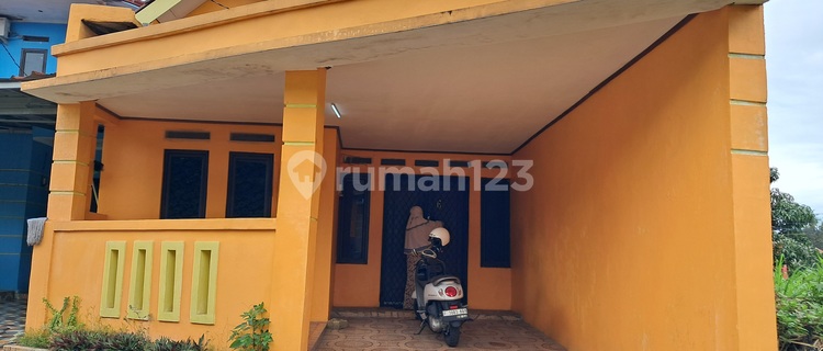 Comfortable Residence in Kedungjaya, Near Public Facilities 1