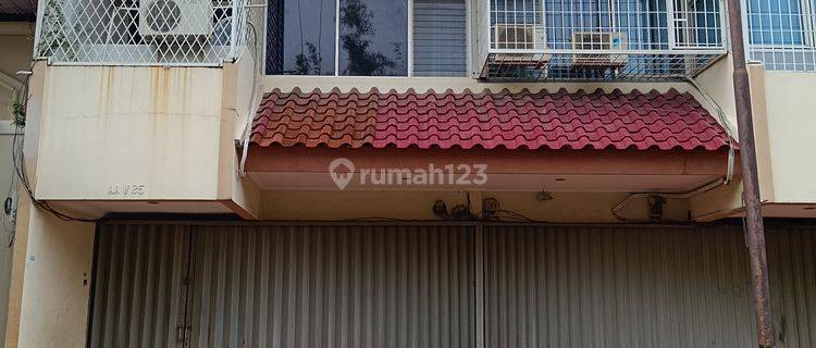 Ruko Gandeng Siap Pakai Taman Kebon Jeruk Intercon Jakarta Barat 1