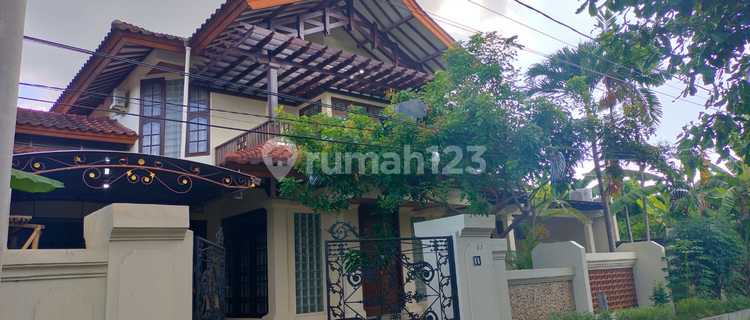 Spacious House in a Prime Location in Renon 1