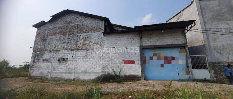 Aset Lelang Mojokerto Di Bangsal Di Gudang Raya Pacing  1