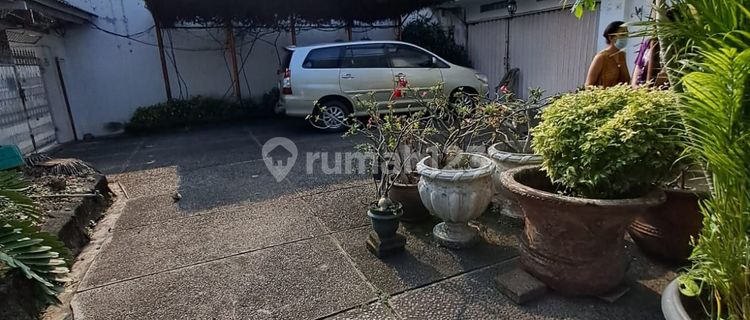 Di jual Rumah di Rawamangun SHM 2 lantai 6 bedroom rumah layak huni lokasi strategis bisa untuk hotel resto rumah tinggal jalanan ramai di pusat kota 1