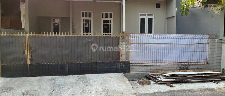 Rumah Kontrakan Bagus Unfurnished di Bojong Indah, Jakarta Barat 1