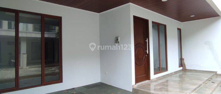 Rumah bagus 2 lt siap huni rapih di Bintaro Sektor 9 1