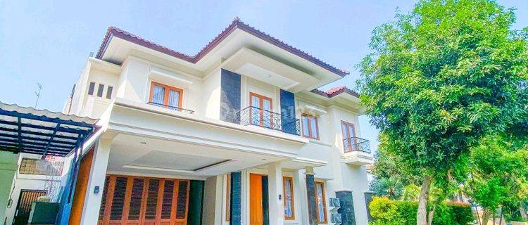 Rumah Baru Bagus Kokoh 2 Lt Siap Huni Di Senayan 1