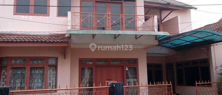 Rumah LT 154 Dekat Pusat Perbelanjaan di Pamulang Siap Huni J22949 1