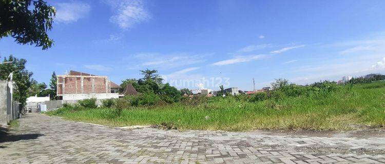 Tanah Siap Bangun di Jl. Sorowajan Baru Area Bisnis 1