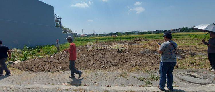 Tanah di Selatan Ambarukmo Plaza, Yogyakarta SHM 214 m² 1