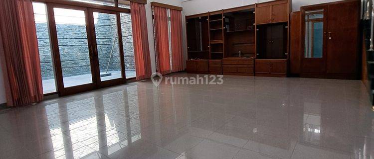 Rumah Semi Furnished Di Elang Pajajaran  1