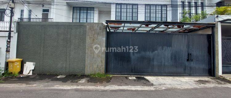 Rumah Bagus Minimalis Di Kavling Meruya Jakarta Barat 1