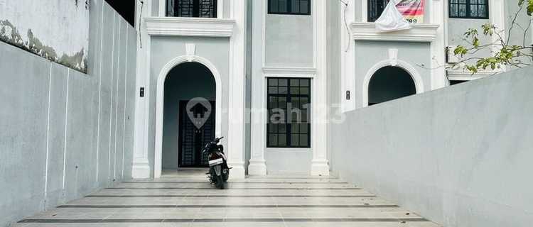 Ready-to-Live House Near Tritura with SHM Certificate 1