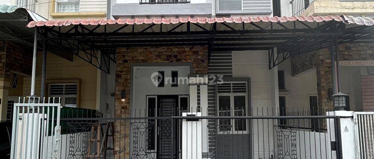 Rumah Cantik Lebar 7 Meter Semi Furnish Ringroad di jln ringroad, Medan Sunggal 1