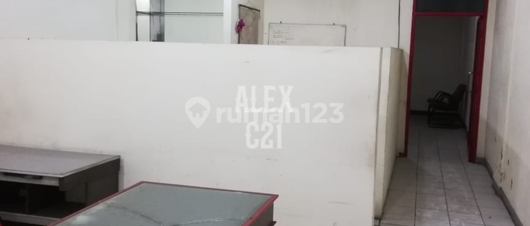 For Sale Mrs. Row House in Gambir Area, Central Jakarta 1