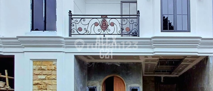 Dijual Rumah Cluster Baru On Progress 90 Persen di Jagakarsa 1