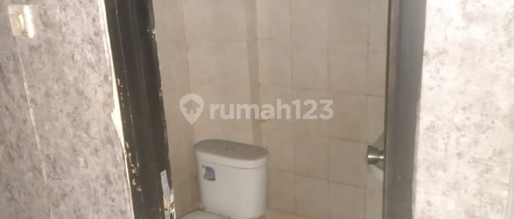 For Sale and Rent: Shop Houses on Margonda Raya, Pondok Cina, Beji, West Java 1