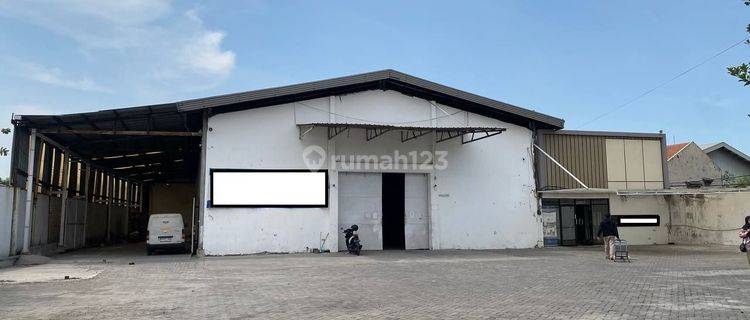 GUDANG HOT MURAH PAKE BANGET RAYA MASTRIP KARANGPILANG SURABAYA 1