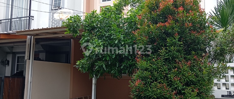 Good Rental House BSD Nusaloka, Tangerang - 3 bedrooms 1