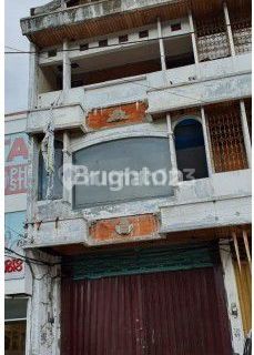 READY-TO-OCCUPY SHOPHOUSE IN TONJA, NORTH DENPASAR 1