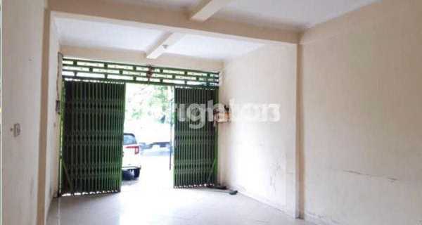 Attractive and Strategic Shop House in Tabanan 1