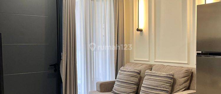 Rumah 2 Lantai Fully Furnished Baroni Summarecon Gading Serpong 1