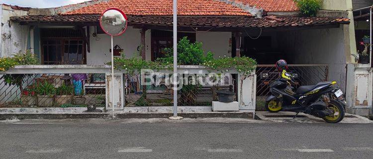 RUMAH LUAS STRATEGIS Di PEDURUNGAN SEMARANG TIMUR 1