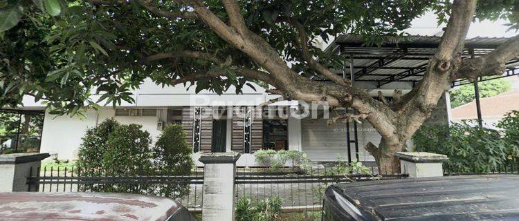 RUMAH HOOK, LUAS DAN STRATEGIS SIAP HUNI FURNISHED DAERAH GAJAHMUNGKUR 1