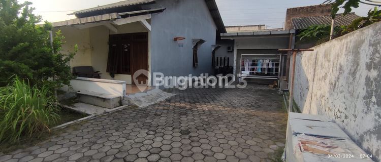 RUMAH STRATEGIS DEKAT GAJAH RAYA DAN EXIT TOL GAYAMSARI 1