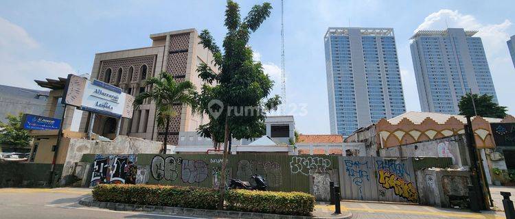 Rumah murah di Jl Raden Saleh, Cikini, Jakarta Pusat  1