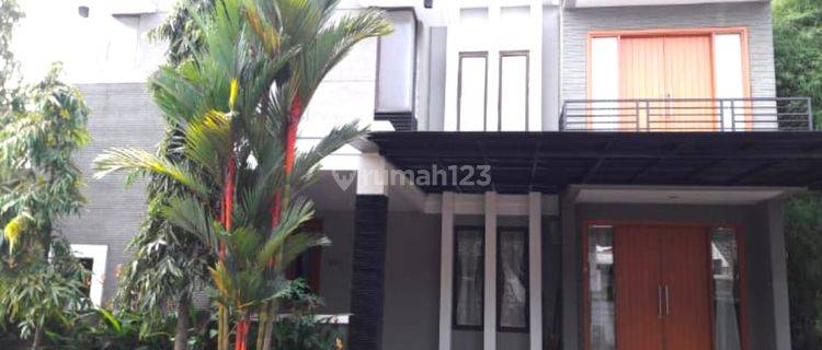  Rumah di Jl sulawesi , BSD Nusaloka 1