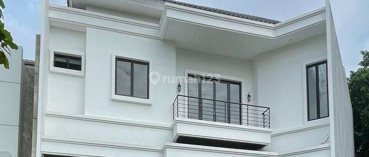  Rumah Bagus Siap Huni di SUTERA ONIX ALAM SUTERA TANGERANG, Sutera Onix Alam Sutera Semi Furnished SHM - Sertifikat Hak Milik 1