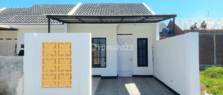 Jual Rumah Minimalis Modern Bebas Banjir Dibandung 1