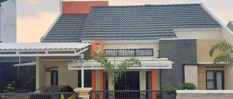 Rumah Minimalis Modern Bebas Banjir Dibandung 1