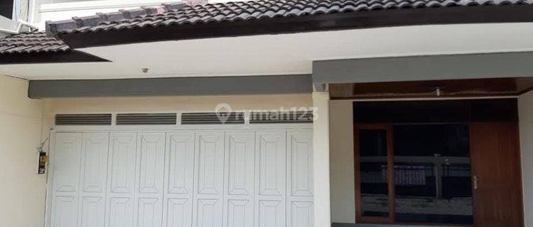 Jual Rumah Villa Shm Di Komplek Cipaku Indah Bandung 1