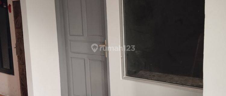 Dijual rumah 2 lantai baru renovasi 1