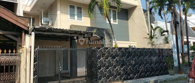 Dijual Rumah Ciamik di Dharmahusada Indah Barat 1