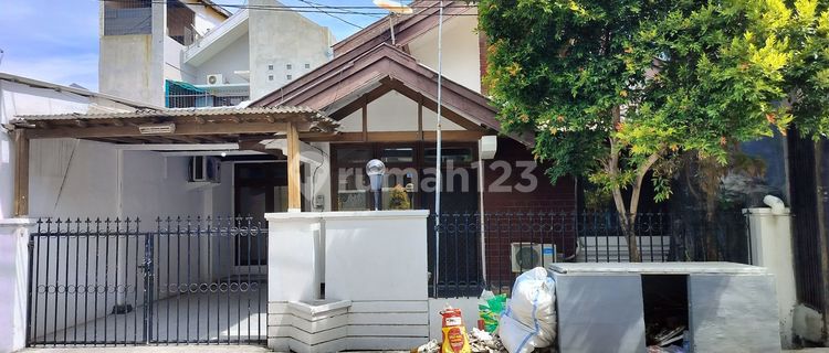 Disewakan Rumah Daerah Wisma Permai  Dekat Galaxy Mall  1